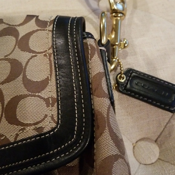 Coach purse - Picture 5 of 5